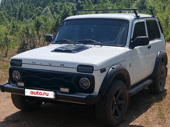 2015 Lada (ВАЗ) 2121 (4x4) I Рестайлинг, белый, 470000 рублей - вид 6