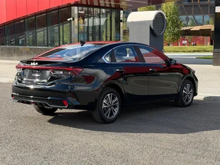 2026 Kia K3 II (China Market) Рестайлинг, чёрный, 1900000 рублей, вид 5