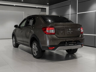 2021 Renault Logan Stepway II Рестайлинг, коричневый, 1330000 рублей, вид 4