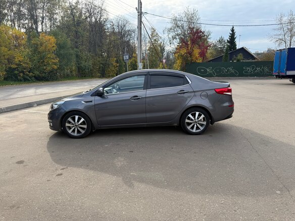 2016 Kia Rio III Рестайлинг, серый - вид 8