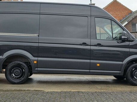2026 Volkswagen Crafter, серый, 8600000 рублей, вид 2