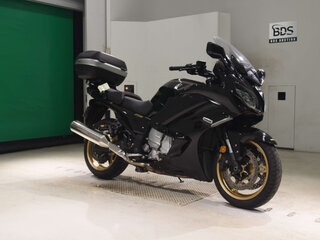 2025 Yamaha FJR1300, чёрный, 1800000 рублей, вид 3
