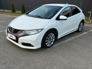 2012 Honda Civic IX, белый, 1420000 рублей, вид 1