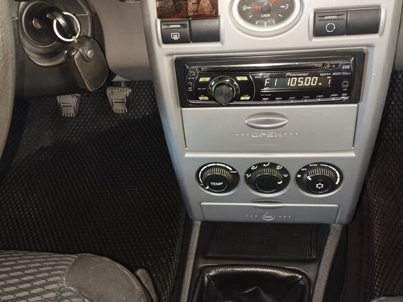 2008 Lada (ВАЗ) Priora I, чёрный, 400000 рублей - вид 6