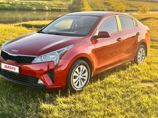 2021 Kia Rio IV Рестайлинг, красный, 1750000 рублей, вид 1