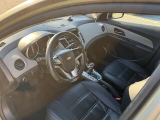 2012 Chevrolet Cruze I, бежевый, 635635 рублей, вид 4