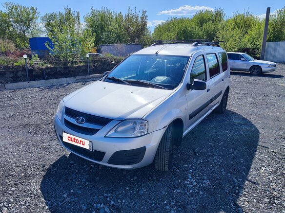2016 Lada (ВАЗ) Largus I, серебристый, 500000 рублей