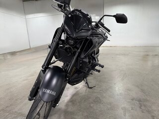 2021 Yamaha MT-03, чёрный, 450000 рублей, вид 1