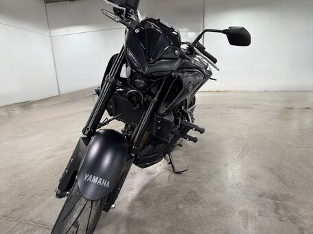 2021 Yamaha MT-03, чёрный, 450000 рублей, вид 1
