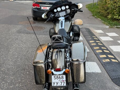 2016 Harley-Davidson Street Glide Special, золотистый, 1400000 рублей, вид 5