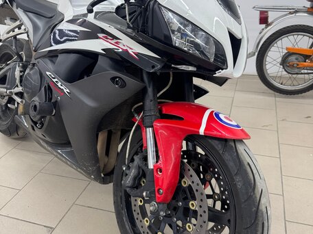 2008 Honda CBR 600RR, белый, 380000 рублей, вид 2