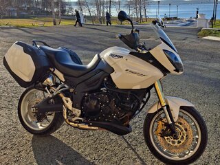 Triumph Tiger 1050