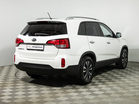 2013 Kia Sorento II Рестайлинг, белый, 1499585 рублей, вид 5