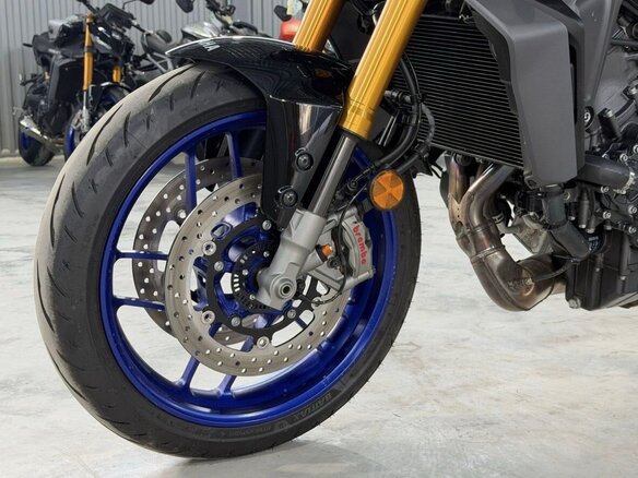 2024 Yamaha MT-09 (FZ-09), синий - вид 10