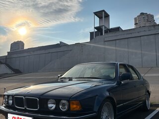 1990 BMW 7 серии 735i II (E32), синий, 750000 рублей, вид 4