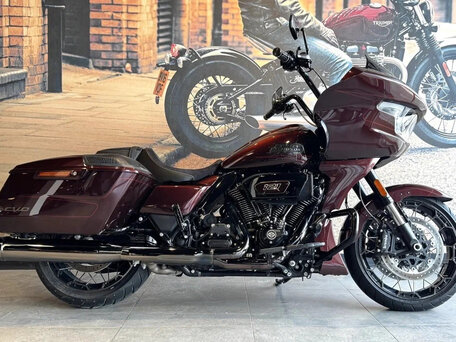 2024 Harley-Davidson CVO Road Glide, пурпурный, 5450000 рублей, вид 1