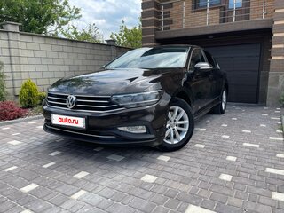 2020 Volkswagen Passat B8 Рестайлинг, коричневый, 1870000 рублей, вид 1