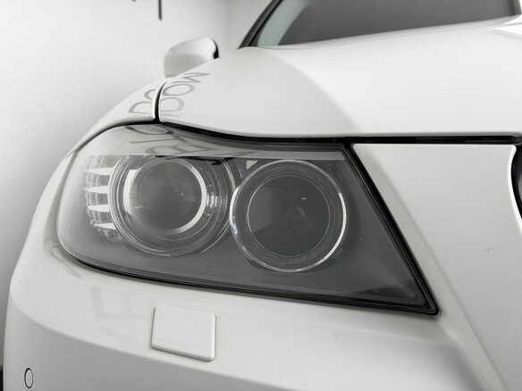 2011 BMW 3 серии 320i V (E90/E91/E92/E93) Рестайлинг, белый, 1224000 рублей - вид 20