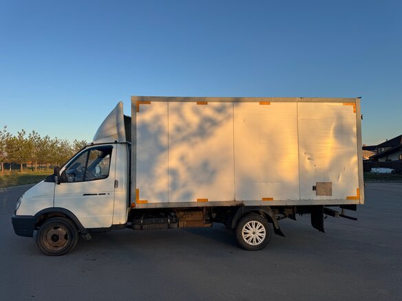 2010 ГАЗ ГАЗель (3302), белый, 850000 рублей - вид 1