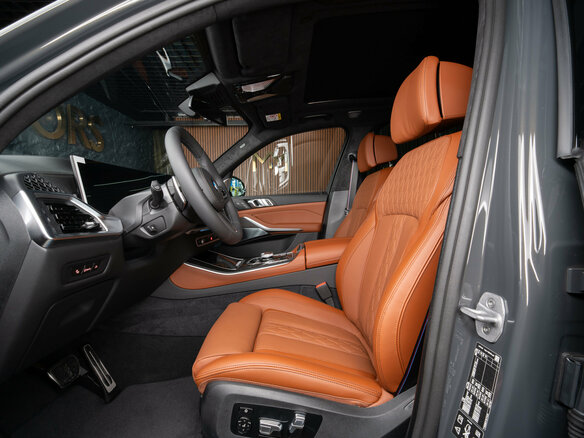 2026 BMW X5 40i IV (G05/G18) Рестайлинг, серый, 16390000 рублей - вид 9