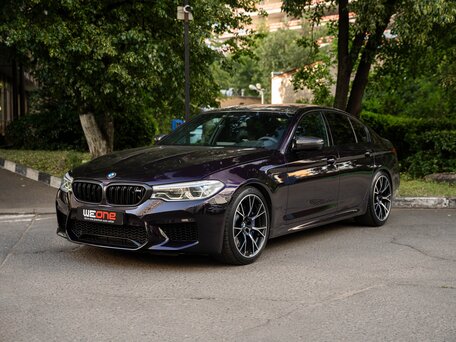 2018 BMW M5 Competition VI (F90), серый, 8390000 рублей, вид 2