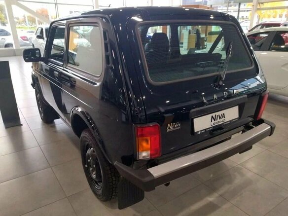2026 Lada (ВАЗ) Niva Legend I, зелёный - вид 4