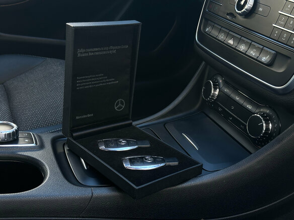 2015 Mercedes-Benz CLA 200 I (C117, X117), серый, 1550000 рублей - вид 13