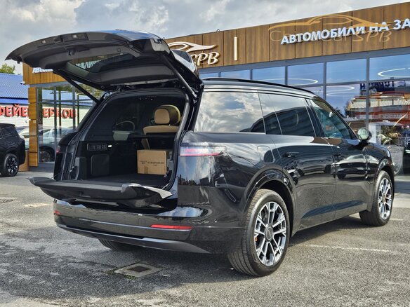 2026 Lynk & Co 900, чёрный, 7690000 рублей - вид 12
