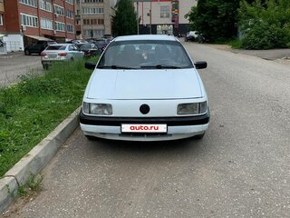 1990 Volkswagen Passat B3, белый, 109999 рублей, вид 1