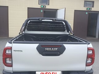 2021 Toyota Hilux VIII Рестайлинг 2, белый, 4550000 рублей, вид 3