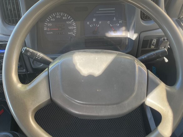 1999 Nissan Atlas, белый, 1800000 рублей - вид 9