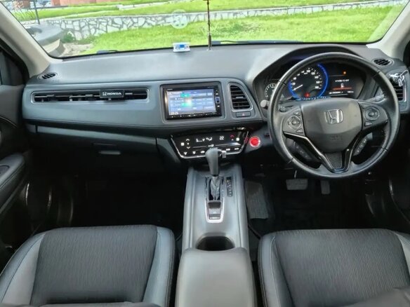 2018 Honda Vezel I Рестайлинг, чёрный, 1790000 рублей - вид 8