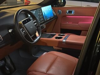 2024 Li Auto (Lixiang) L9 52.3 kWh I Рестайлинг, чёрный, 6988000 рублей, вид 3