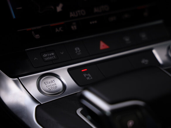 2020 Audi A6 40 TDI V (C8), чёрный, 3049000 рублей - вид 21