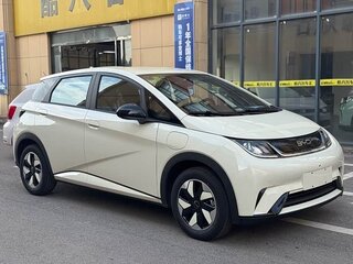 2026 BYD Dolphin 45.12 kWh I Рестайлинг, белый, 1570000 рублей, вид 1