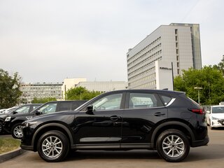 2025 Mazda CX-5 II Рестайлинг, чёрный, 4200000 рублей, вид 4