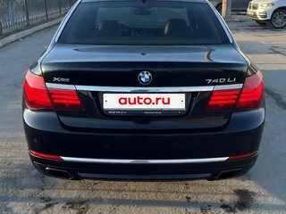 2012 BMW 7 серии Long 740Li xDrive V (F01/F02/F04) Рестайлинг, чёрный, 1700000 рублей, вид 4