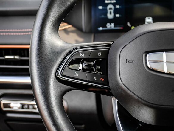 2024 Geely Okavango I Рестайлинг, белый, 2460000 рублей - вид 15