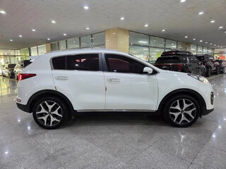 2018 Kia Sportage IV, белый, 1441008 рублей, вид 5