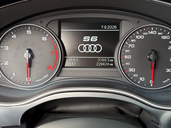 2011 Audi A6 IV (C7), чёрный, 1380000 рублей - вид 7