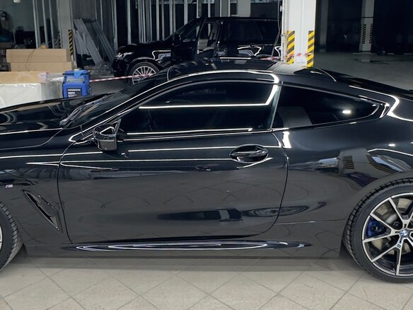 2019 BMW 8 серии 840d xDrive II (G14/G15/G16), чёрный, 7500000 рублей - вид 6