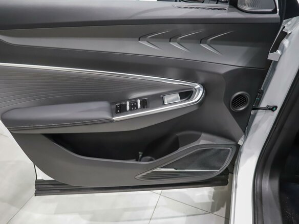 2026 Geely Cityray, белый - вид 8