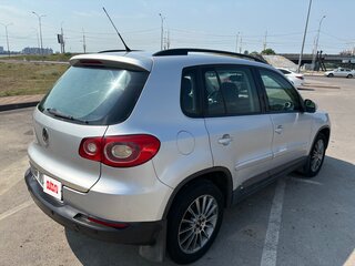 2009 Volkswagen Tiguan I, серебристый, 900000 рублей, вид 2
