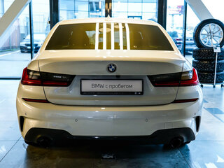 2021 BMW 3 серии 320d xDrive VII (G2x), белый, 4500000 рублей, вид 3