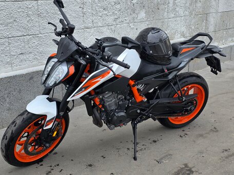 2020 KTM 890 Duke R, белый, 850000 рублей, вид 1