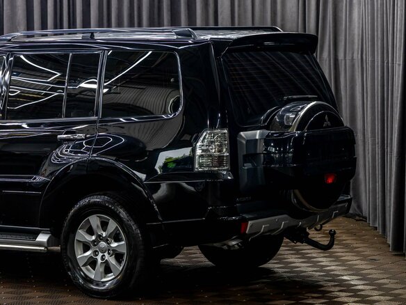 2014 Mitsubishi Pajero IV Рестайлинг 1, чёрный, 1765000 рублей - вид 7