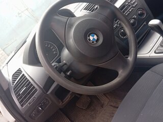 2010 BMW 1 серии 116i I (E81/E82/E87/E88) Рестайлинг, белый, 570000 рублей, вид 4