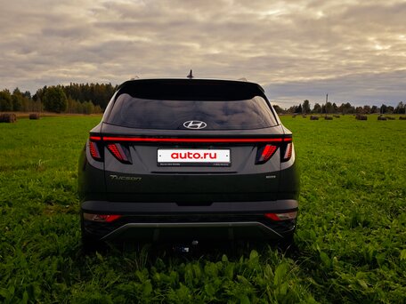 2023 Hyundai Tucson IV, серый, 3900000 рублей, вид 2