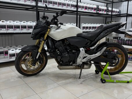 2013 Honda CB 650F, белый, 830000 рублей, вид 5