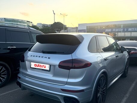 2014 Porsche Cayenne S II Рестайлинг (958), серебристый, 2350000 рублей, вид 5